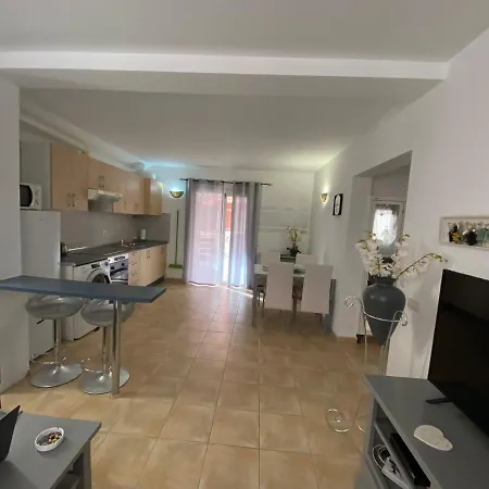 Casa Greta Apartmán *